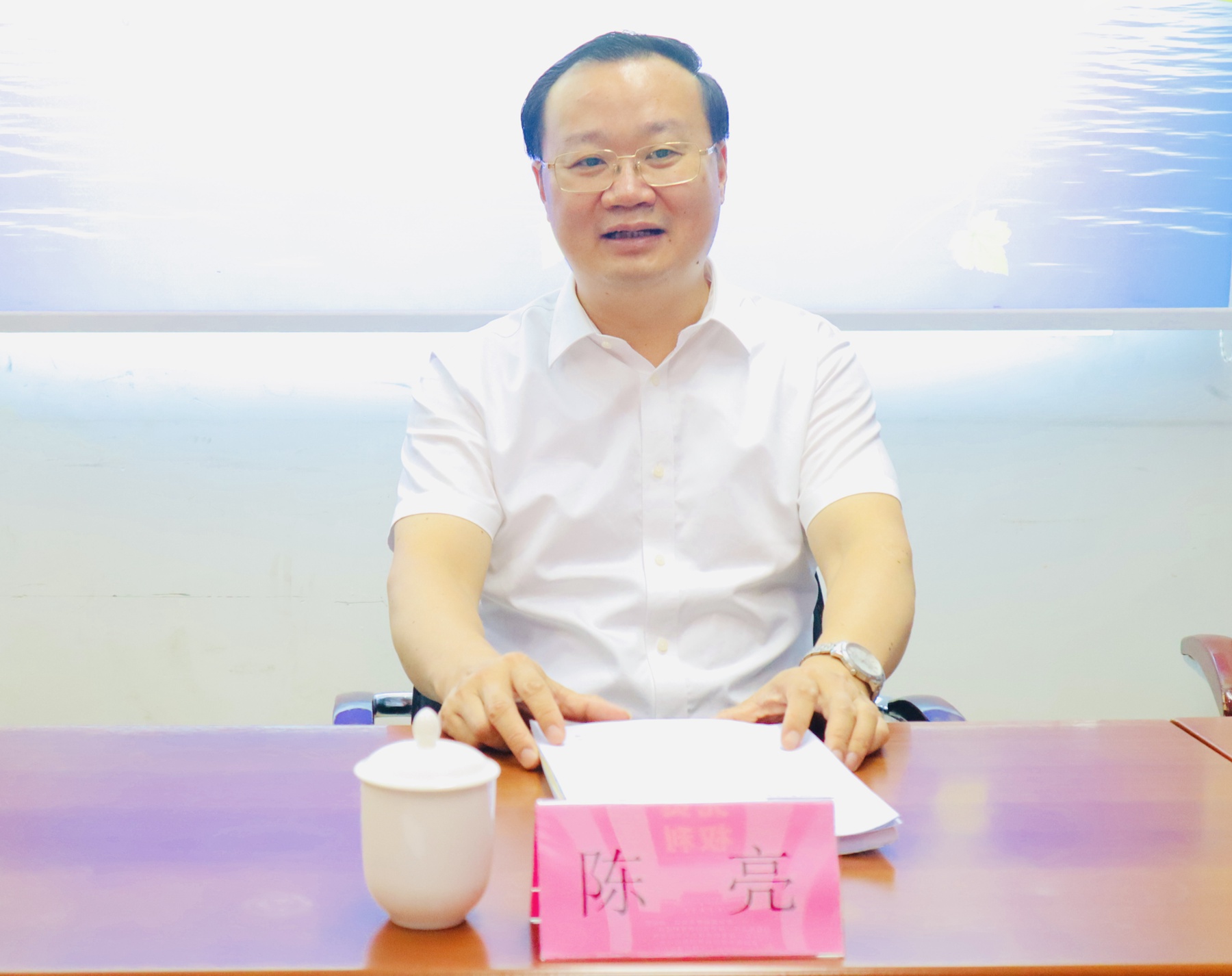 梅州市副市长、秘书长陈亮带队到 一五二队调研指导工作2.jpg