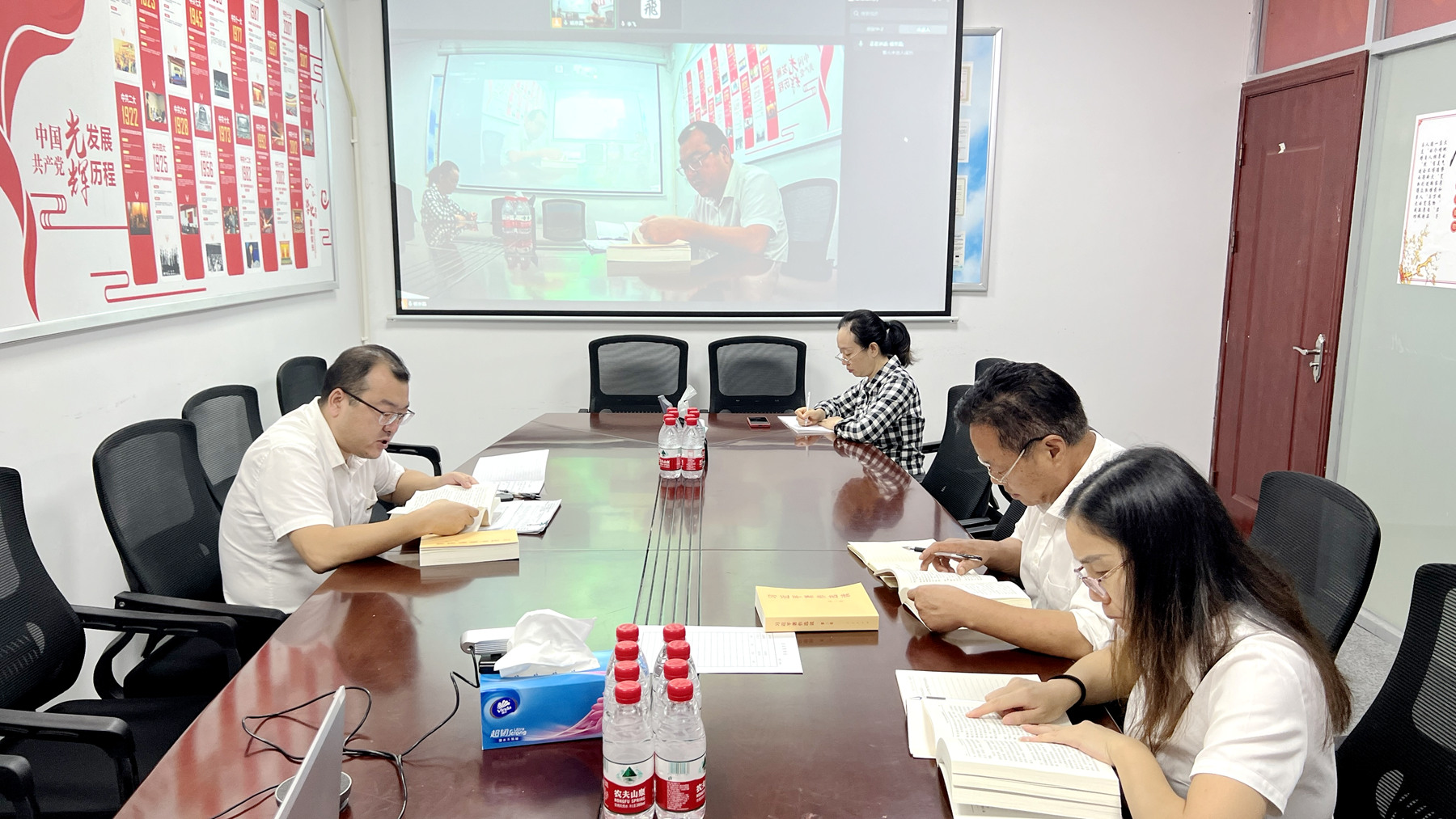 勘查院（生态公司）党支部高质量办好读书班 推动主题教育走深走实2.png