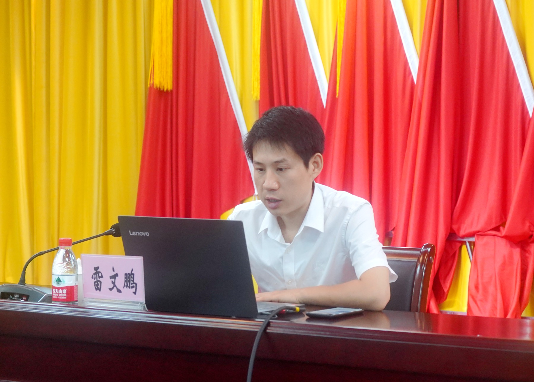图8.JPG