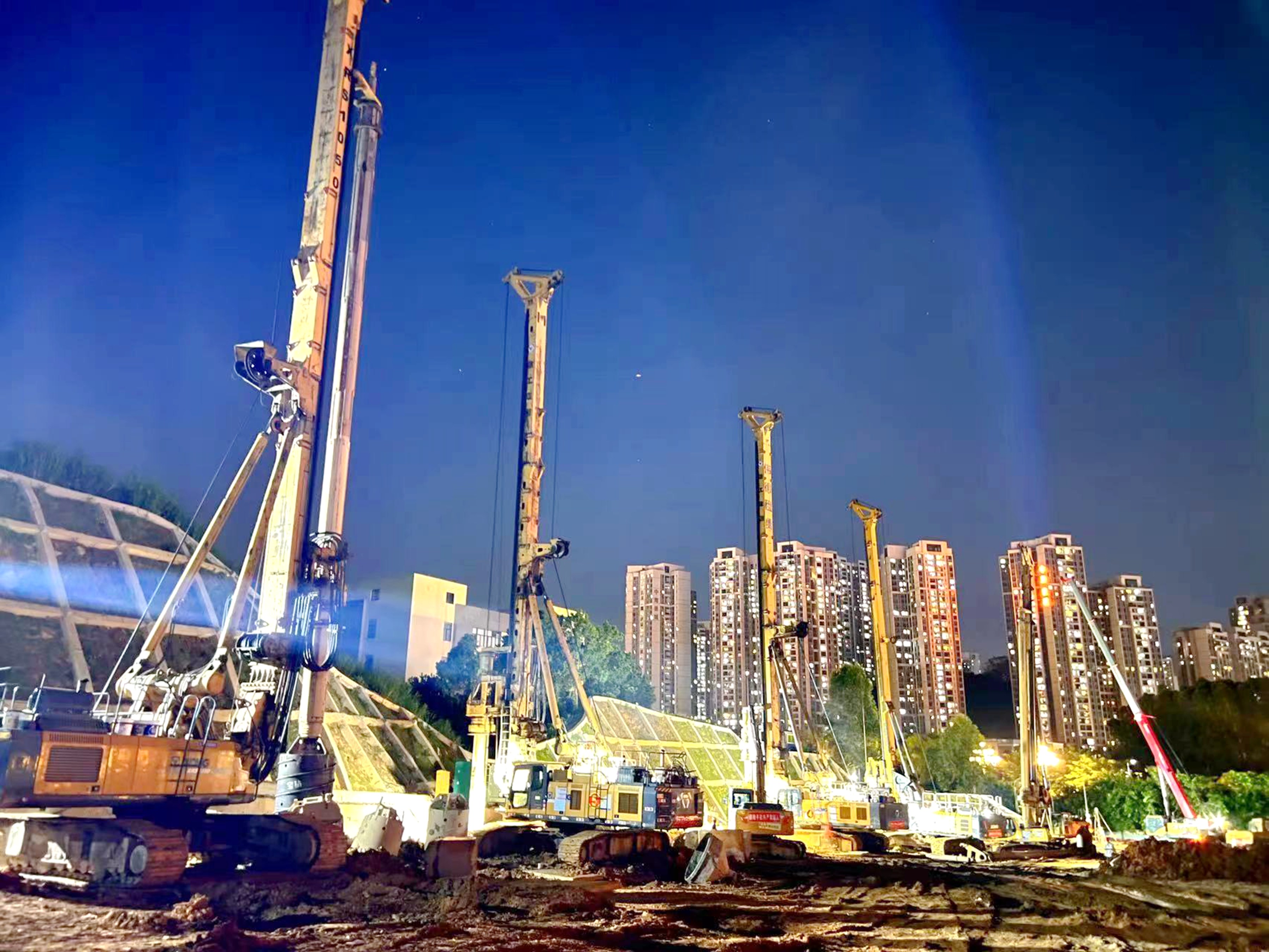 勇担当 严管控 树品牌 创佳绩——黄埔区视源总部扩建项目建设侧记1.jpg