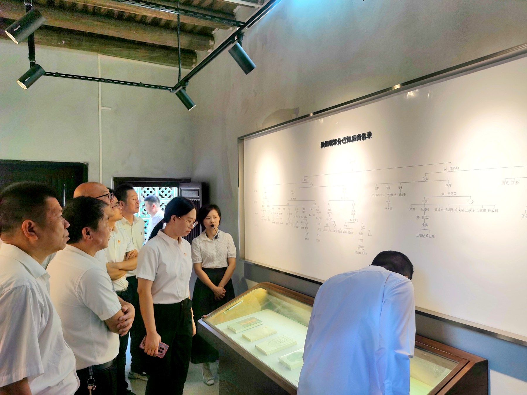 一五二队党委所属三个党支部联合开展主题党日活动2.jpg