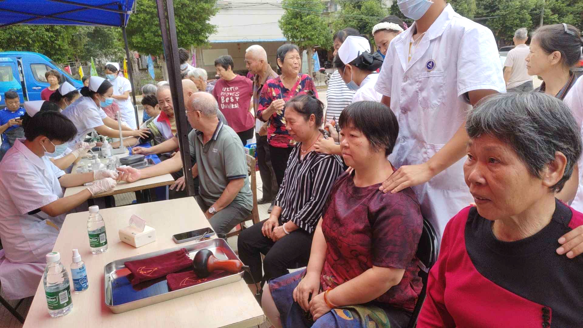 金晖行动 志愿先行——二〇二队关爱助老志愿服务活动3.jpg