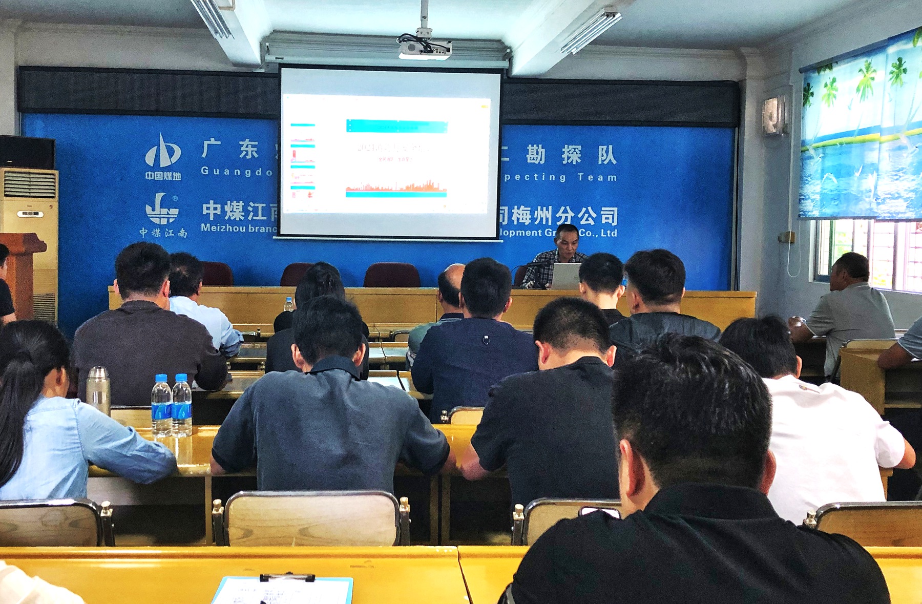 梅州分公司（152队）开展消防安全培训及应急演练活动1.jpg