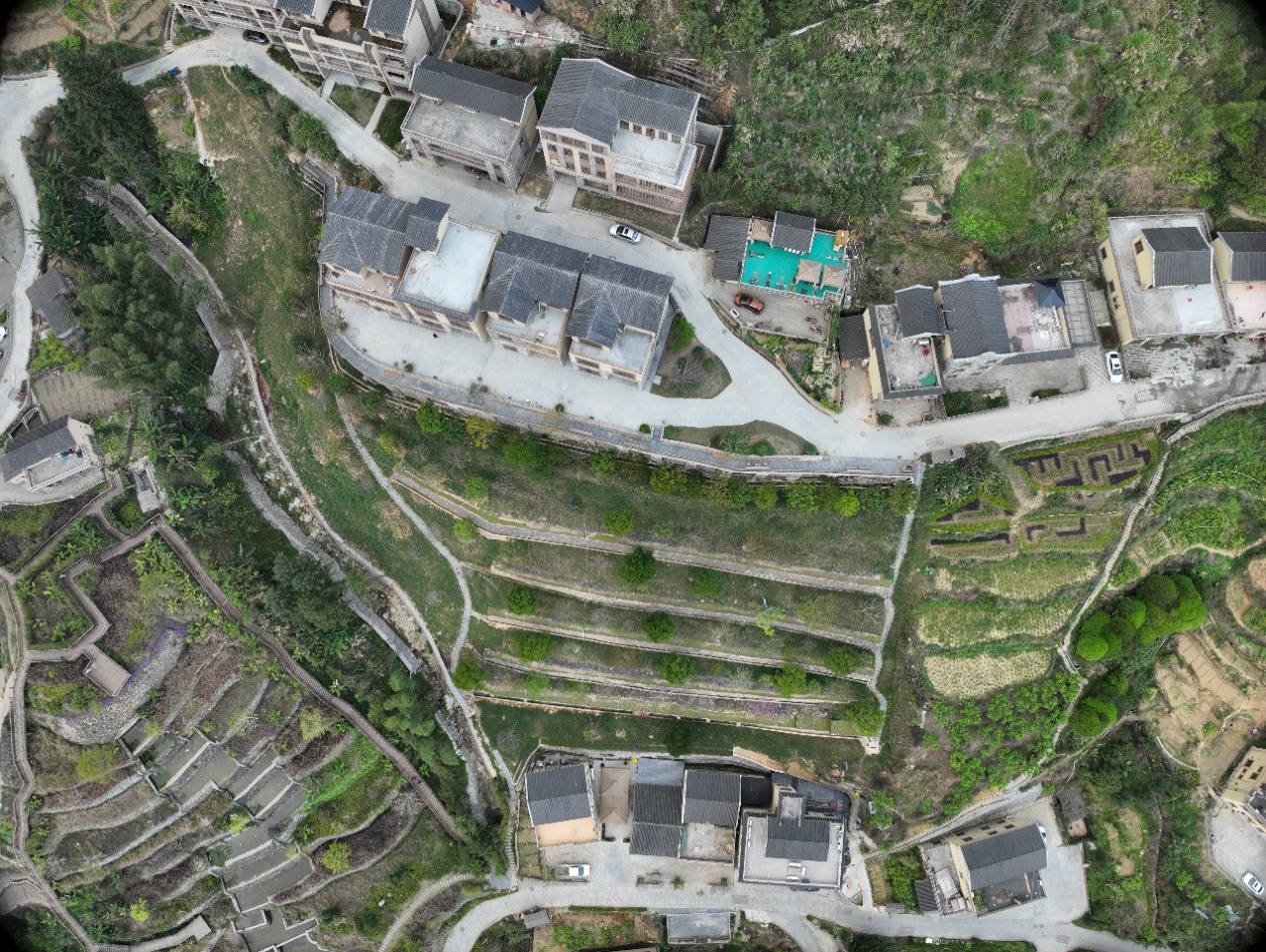 勘查院（生态公司）马安项目顺利通过专家组验收治理区施工后.jpg