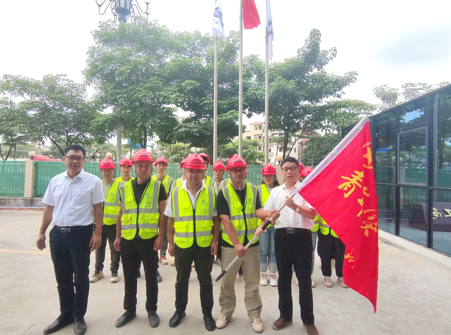 珠海分公司项目党建赋能生产经营图2.jpg