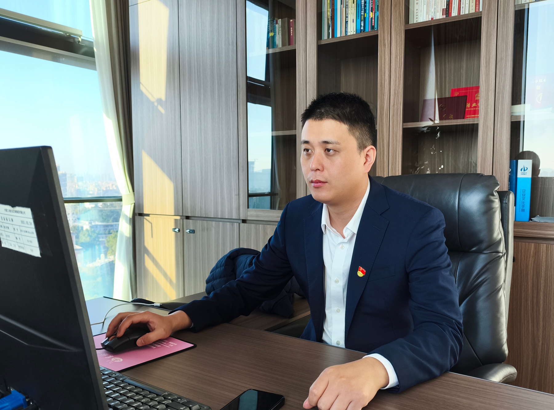 3.林斌斌.jpg 3.林斌斌.jpg