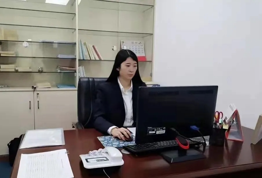 【身边的榜样】财务岗位上的“铿锵玫瑰”—记集团公司（局）优秀共产党员李心言